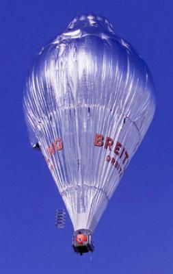 20090103043845-globo.jpg