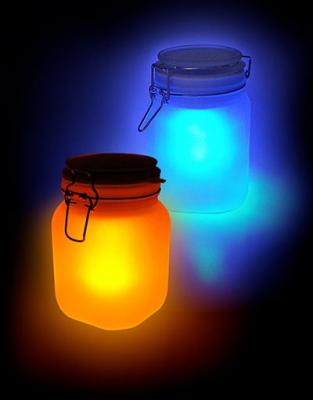 20090608003900-frascos-con-luz.jpg